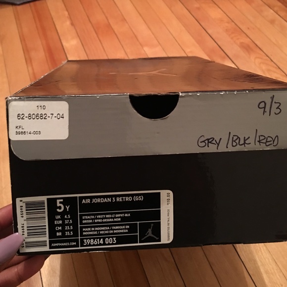 Retro 3 - Picture 2 of 4