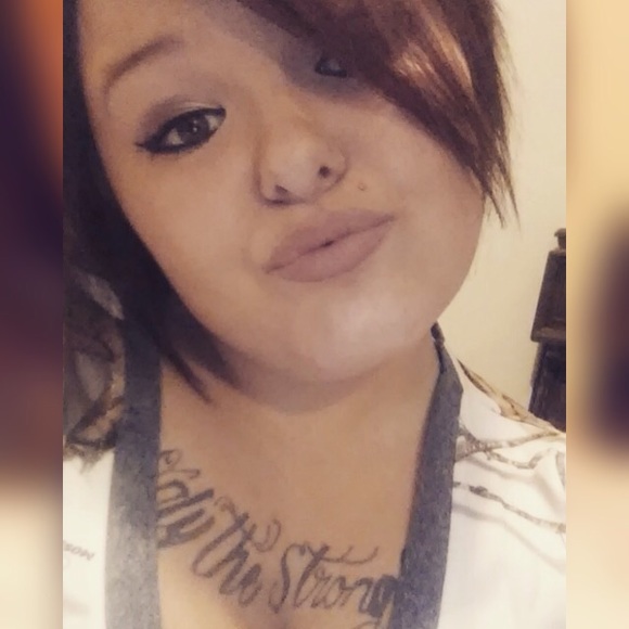 Meet your Posher, Tierra