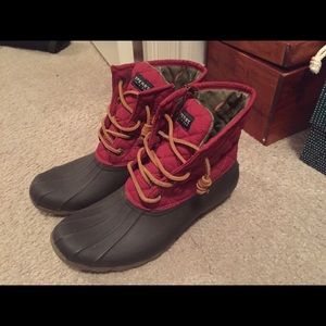 SPERRY Quilted Saltwater Duck Boots