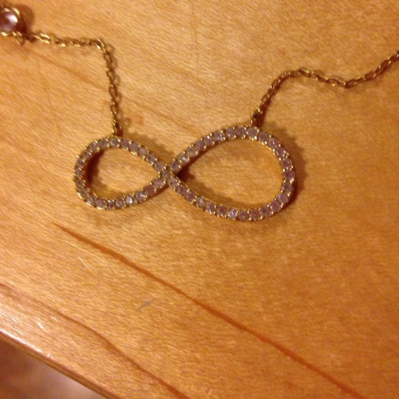 Infinity necklace - Picture 2 of 2