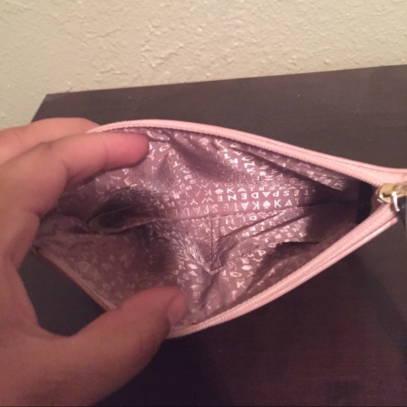 NWT Kate spade mini pouch - Picture 3 of 3