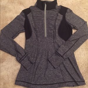 Lulu Run Your Heart Out 1/2 zip pullover