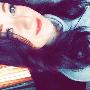 Meet your Posher, Selina