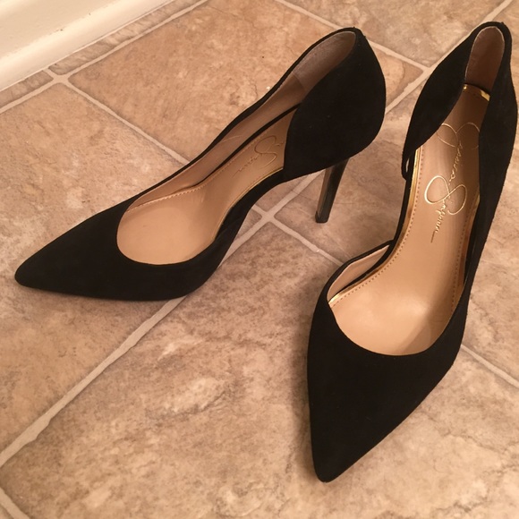Sexy Jessica Simpson black velveteen pointed heels