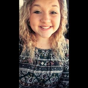 Meet your Posher, Ashlee