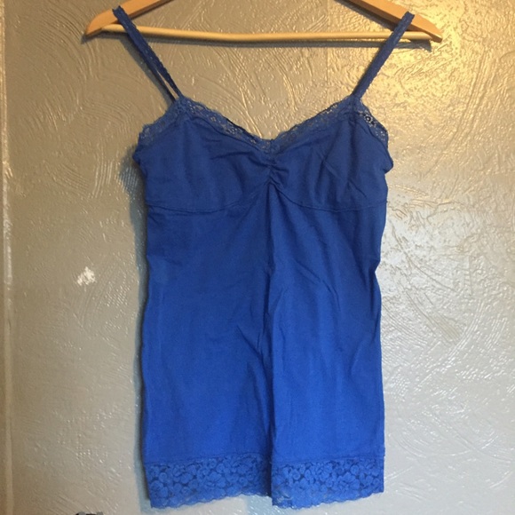 🌻🌷Blue spaghetti strap Tank top