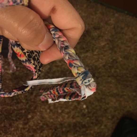 Acacia Swim Triangle Top - Picture 3 of 4