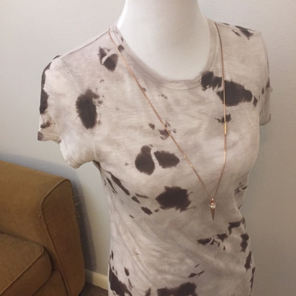 Vince T Shirt to live in