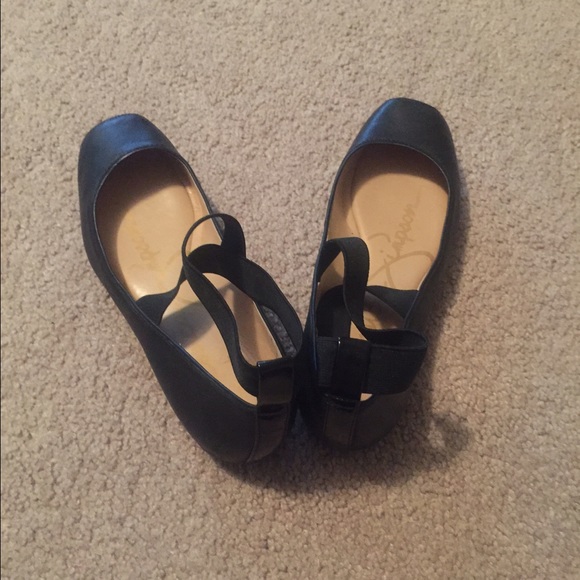 Jessica Simpson Black Flats