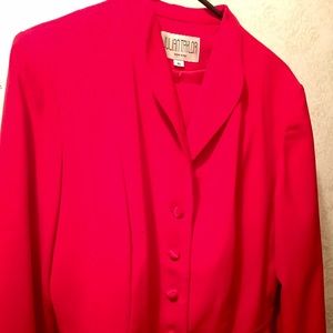 Red skirt suit. Size 16.