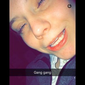 Meet your Posher, Kaylan