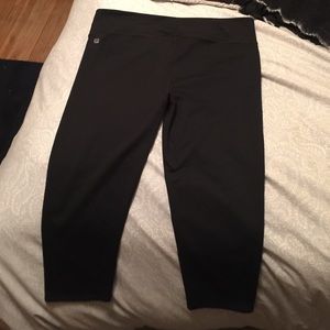 Fabletics Capri leggings