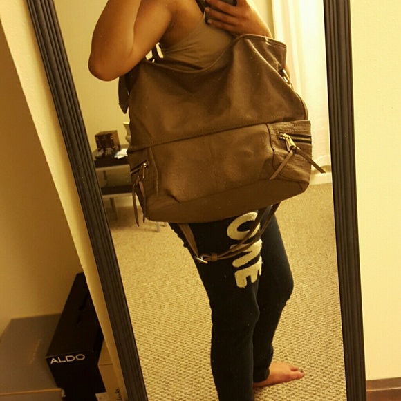 🚫*SOLD*Over sized bag - Picture 4 of 4