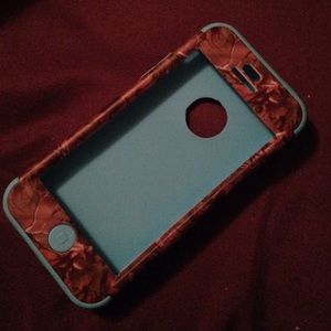 iPhone 5c camo teal case.