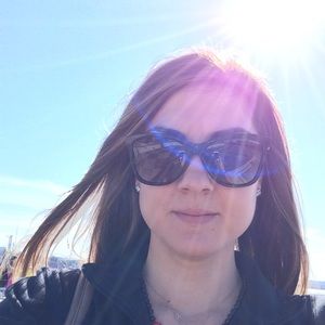 Meet your Posher, Alana