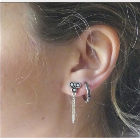 Triad earring - gunmetal - Picture 3 of 3
