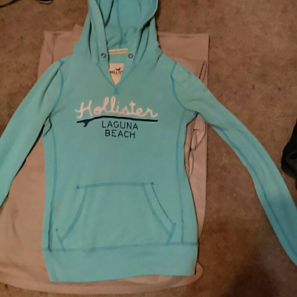 Hollister sweatshirt