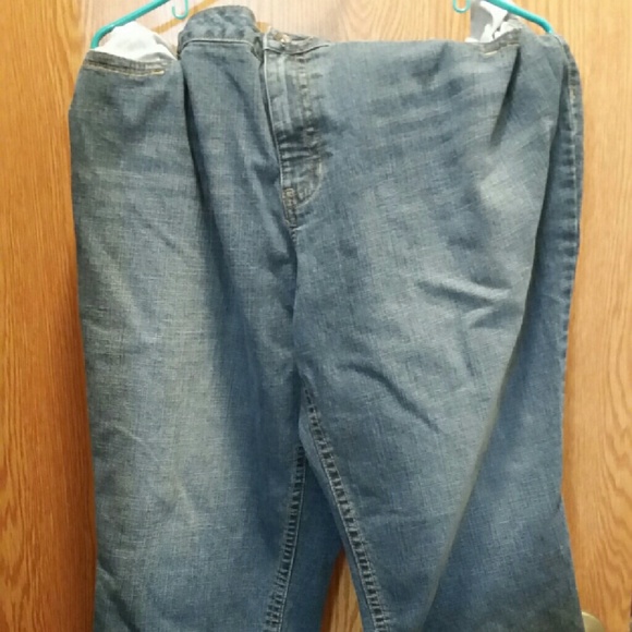 Blue jean capris