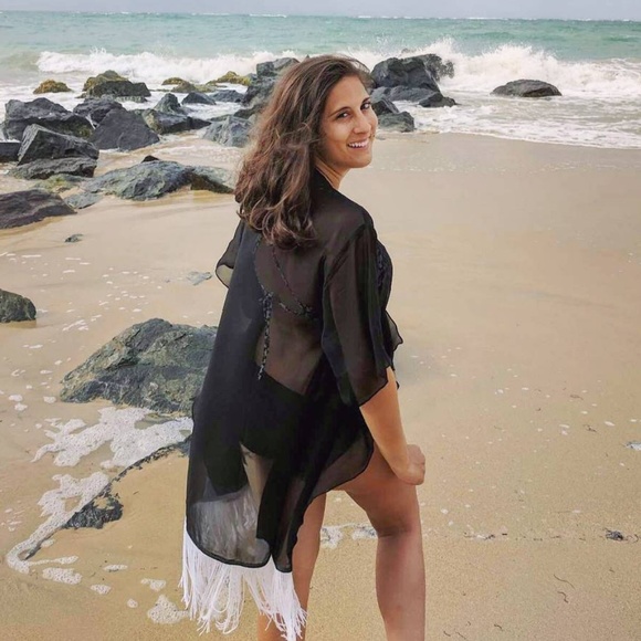 Meet your Posher, Deanna - Picture 2 of 3