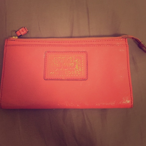 Pink coach wallet