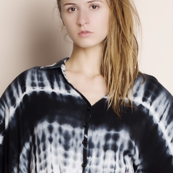 1DAYSALE Tie Dye Romper - Picture 4 of 4