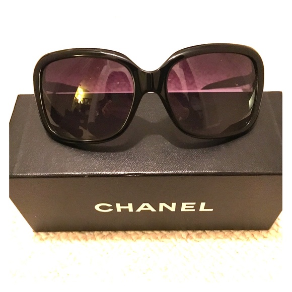 Authentic Chanel bow sunglasses