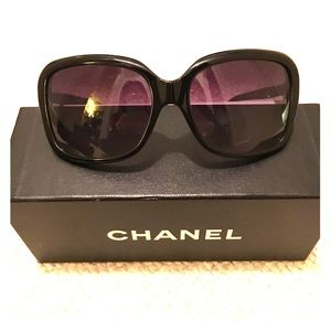 Authentic Chanel bow sunglasses