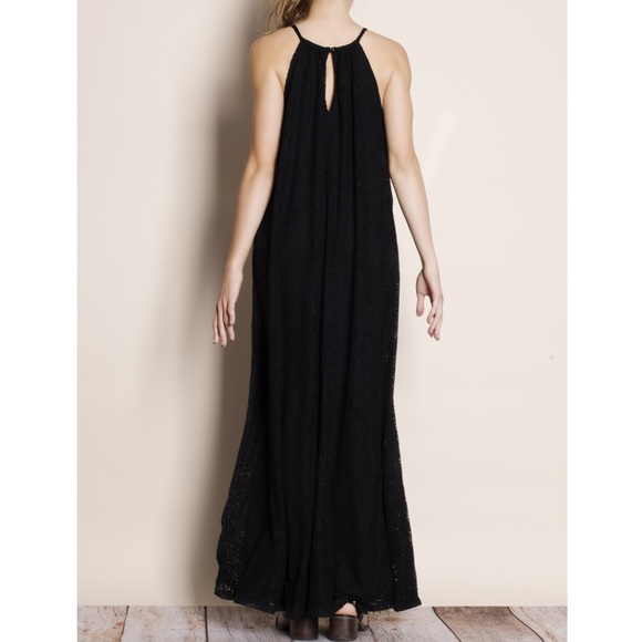 All Over Lace Maxi Dress - Picture 3 of 4