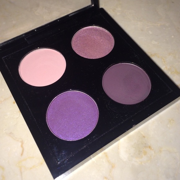 Mac Eye Shadow palette
