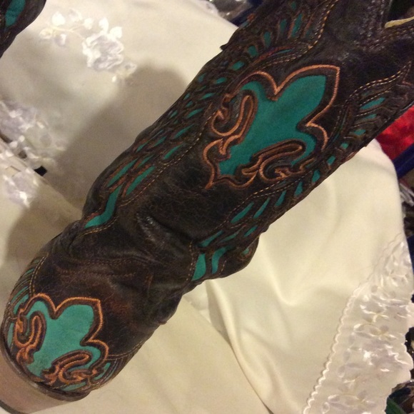 SOLD LOCALLY - Picture 3 of 4