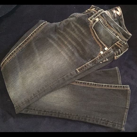 Seven 7 Jeans.
