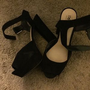 Strap black heels