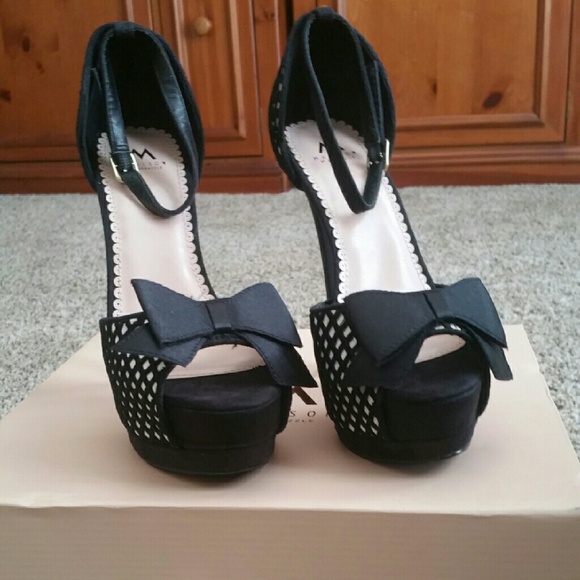 Brand New Madison by ShoeDazzle - Picture 3 of 3
