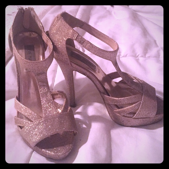 Glittered strappy high heels