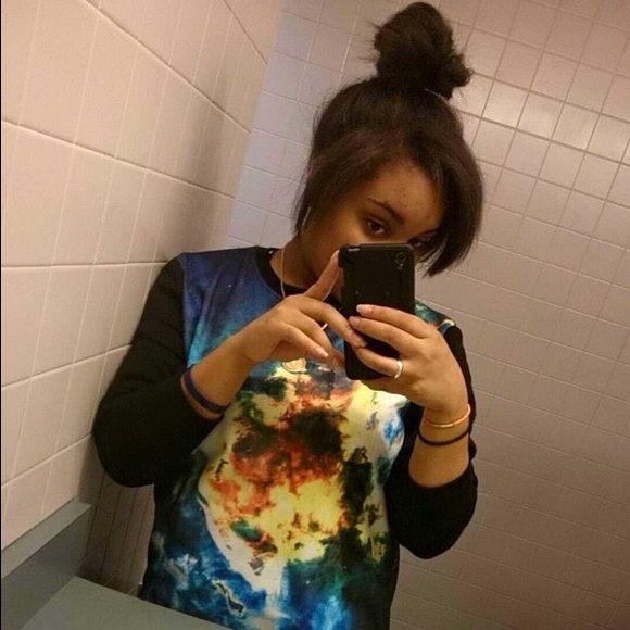 Galaxy Crew Neck sweater - Picture 3 of 3