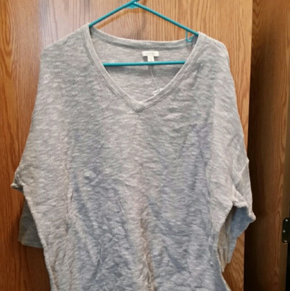 Grey v-neck sweater