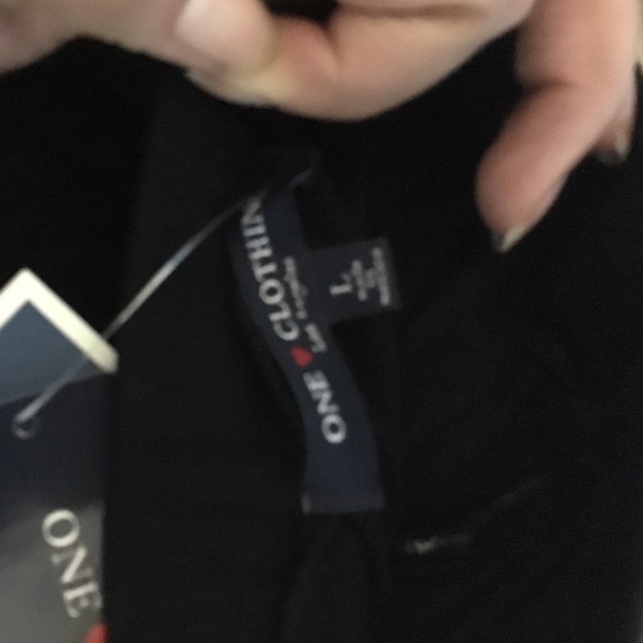 Cute knee high black skirt - Picture 2 of 2