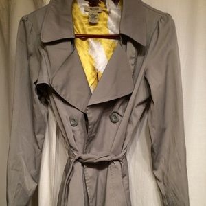⭐️NWOT Vertigo Paris Trench Coat⭐️