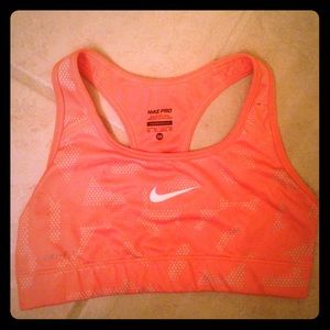 Nike pro Sports bra!