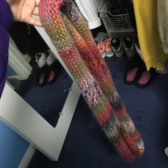 Cute, comfy, colorful, scarf - Picture 2 of 2