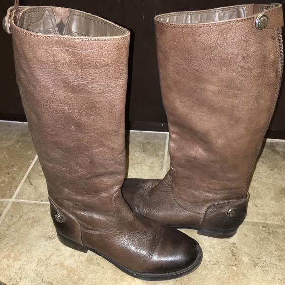 Arturo Chiang riding boots