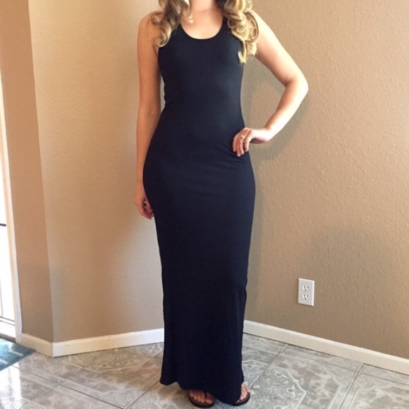 Dresses & Skirts - •RESTOCKED• Black Maxi Tank Dress