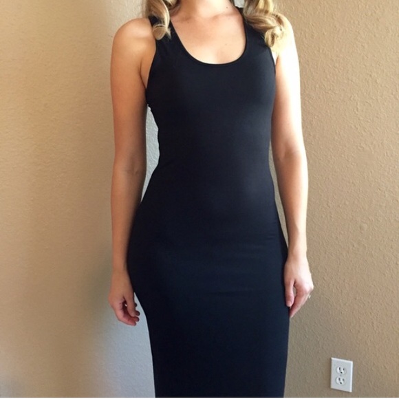 •RESTOCKED• Black Maxi Tank Dress - Picture 2 of 4