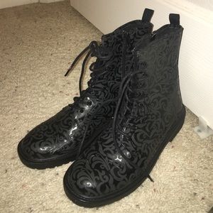Black boots