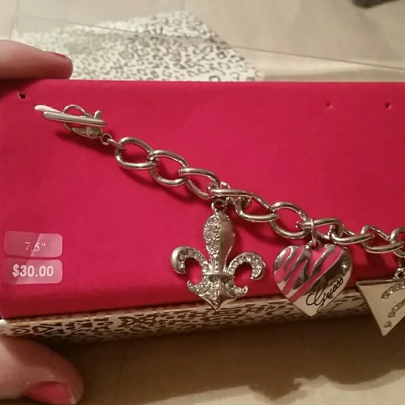 Guess Silver braclet - Picture 3 of 4