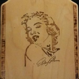 Meet your Posher, Brandi