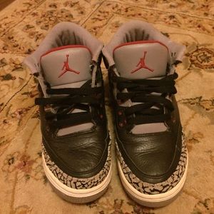 Cement jordan 3's