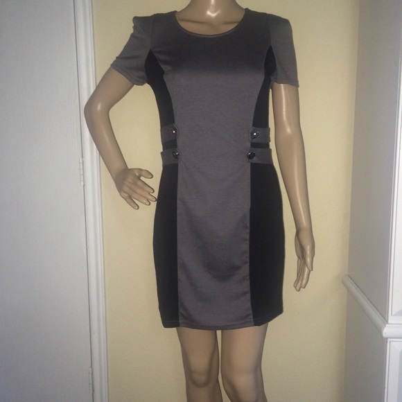 🎉Final price must bundle to ship 💕Fitted Dress - Picture 3 of 4