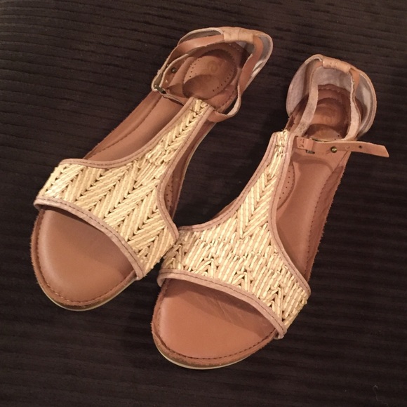 Reef gladiator style sandals -  **Never worn**