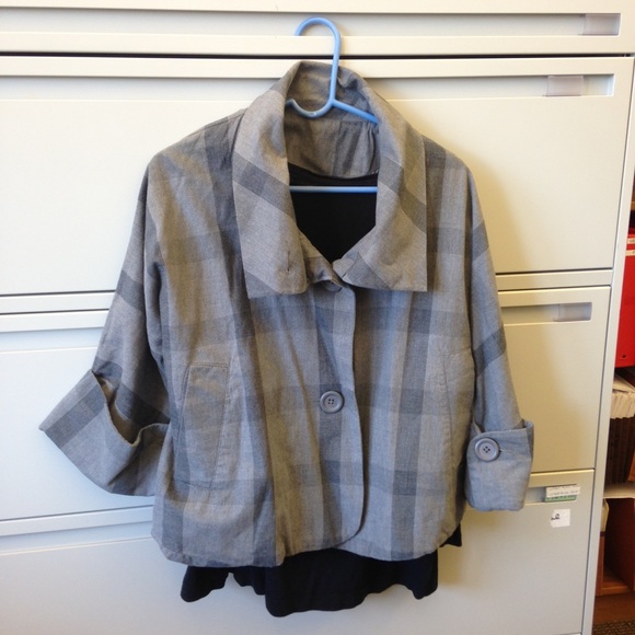 3/4 sleeves jacket/top combo - size xl